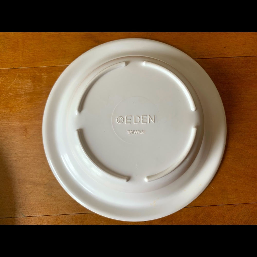 Peter Rabbit & Friends Set - Divided Plate and Bowl - Picture 9 of 9